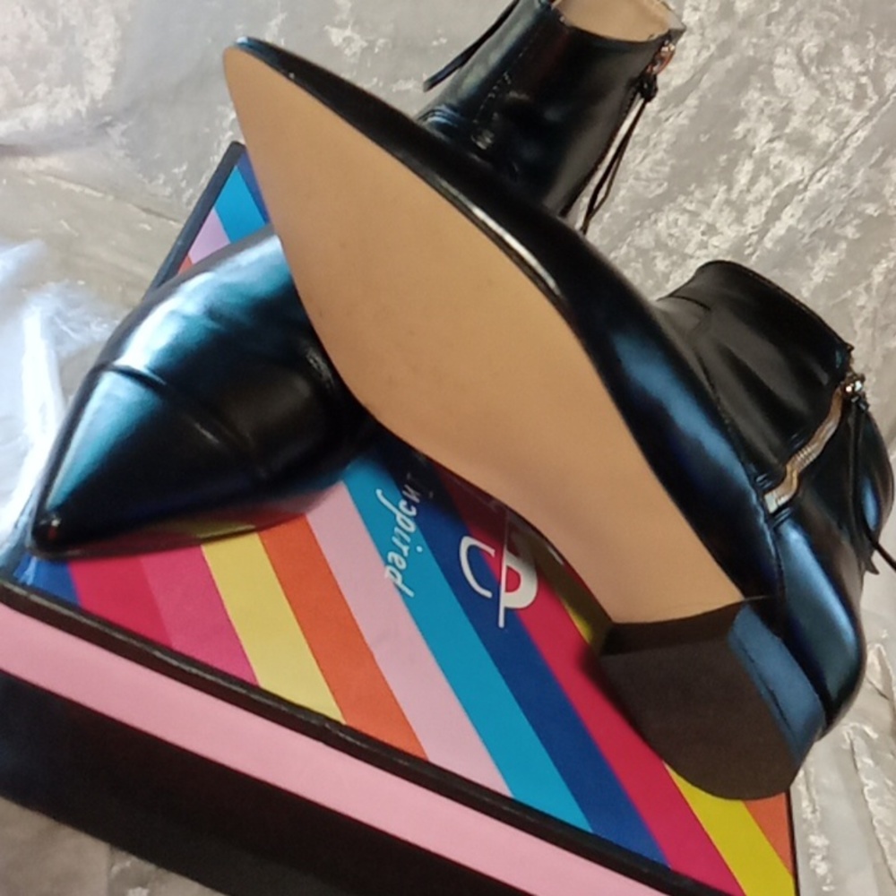 Black Flat Booties - image 4